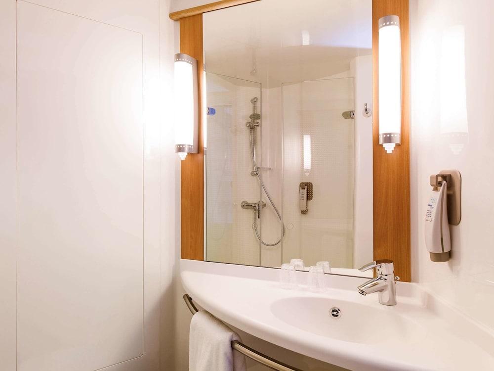 Ibis Creil Sur Oise Hotel Villers-Saint-Paul Exterior photo
