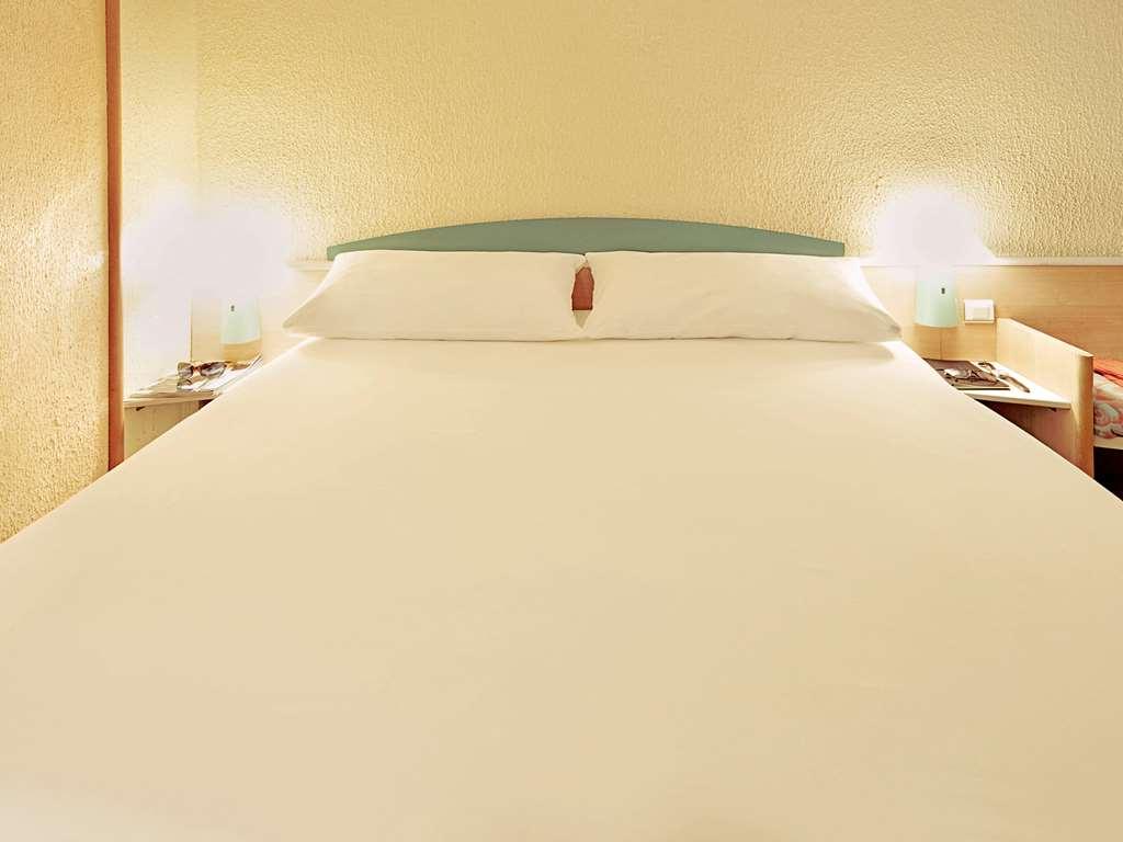 Ibis Creil Sur Oise Hotel Villers-Saint-Paul Room photo